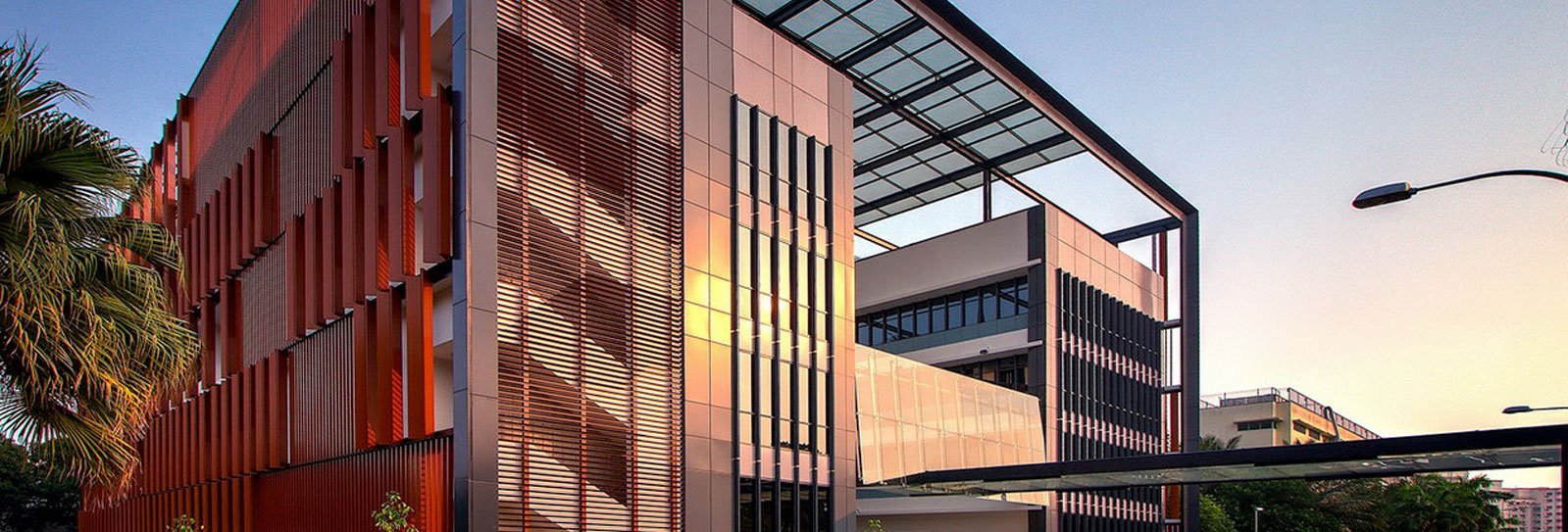 Juhayna Administration Building